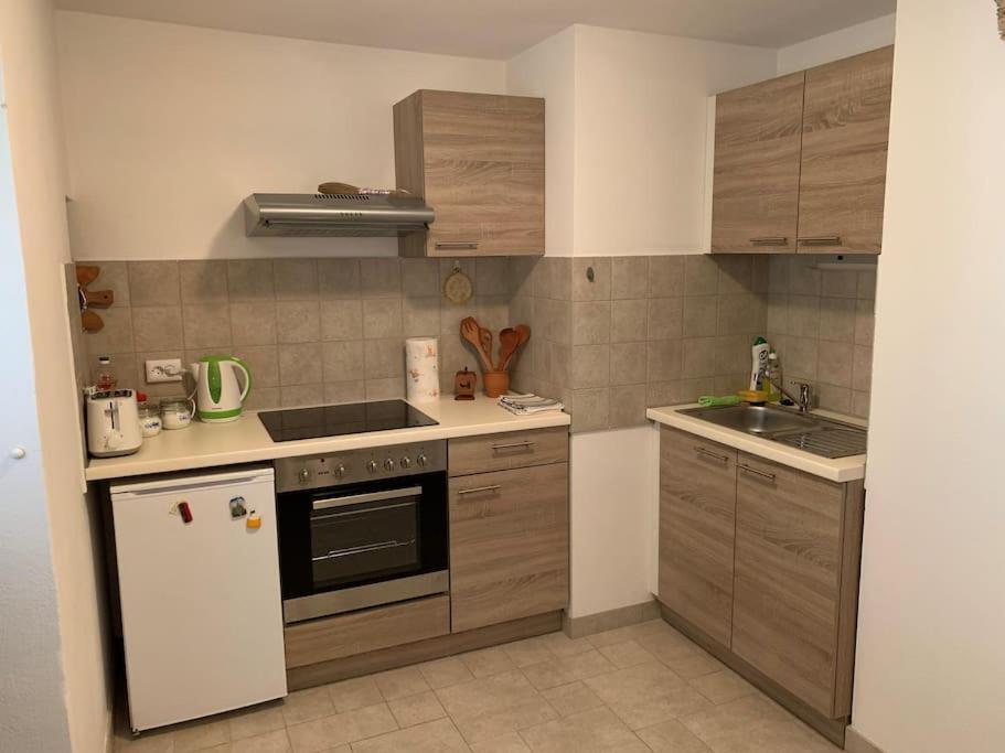 Holiday Apartment 内里吉恩 外观 照片